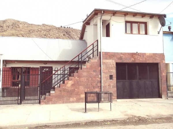 Foto Casa en Venta en Esquel, Chubut - U$D 100.000 - pix32506376 - BienesOnLine